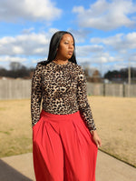 Load image into Gallery viewer, LEOPARD PRINT BODYSUIT - Telah&#39;s Boutique
